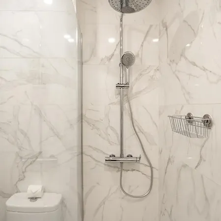 Akicity Santos Shine Apartment *